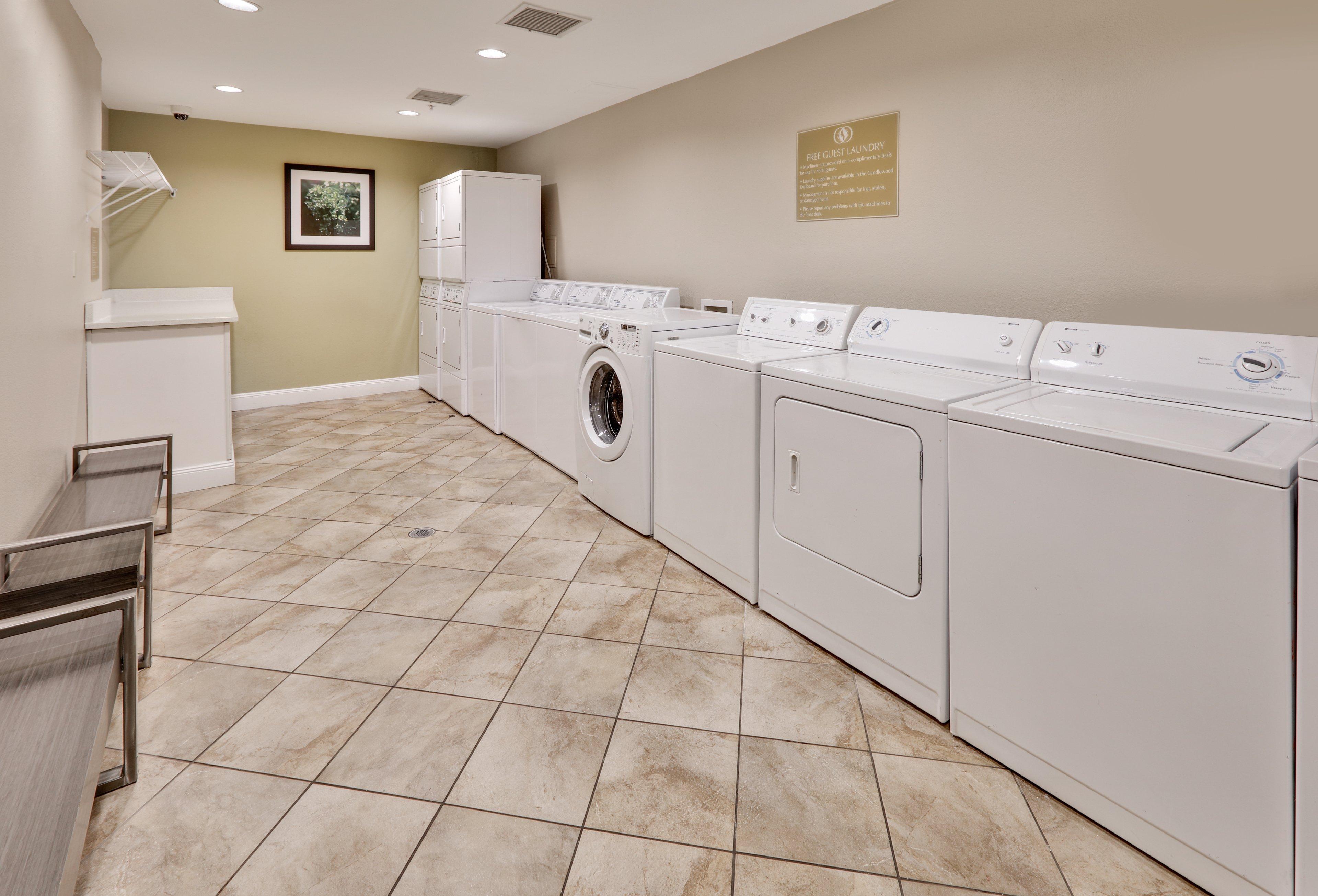 Candlewood Suites Dallas Market Center-Love Field By Ihg Bagian luar foto