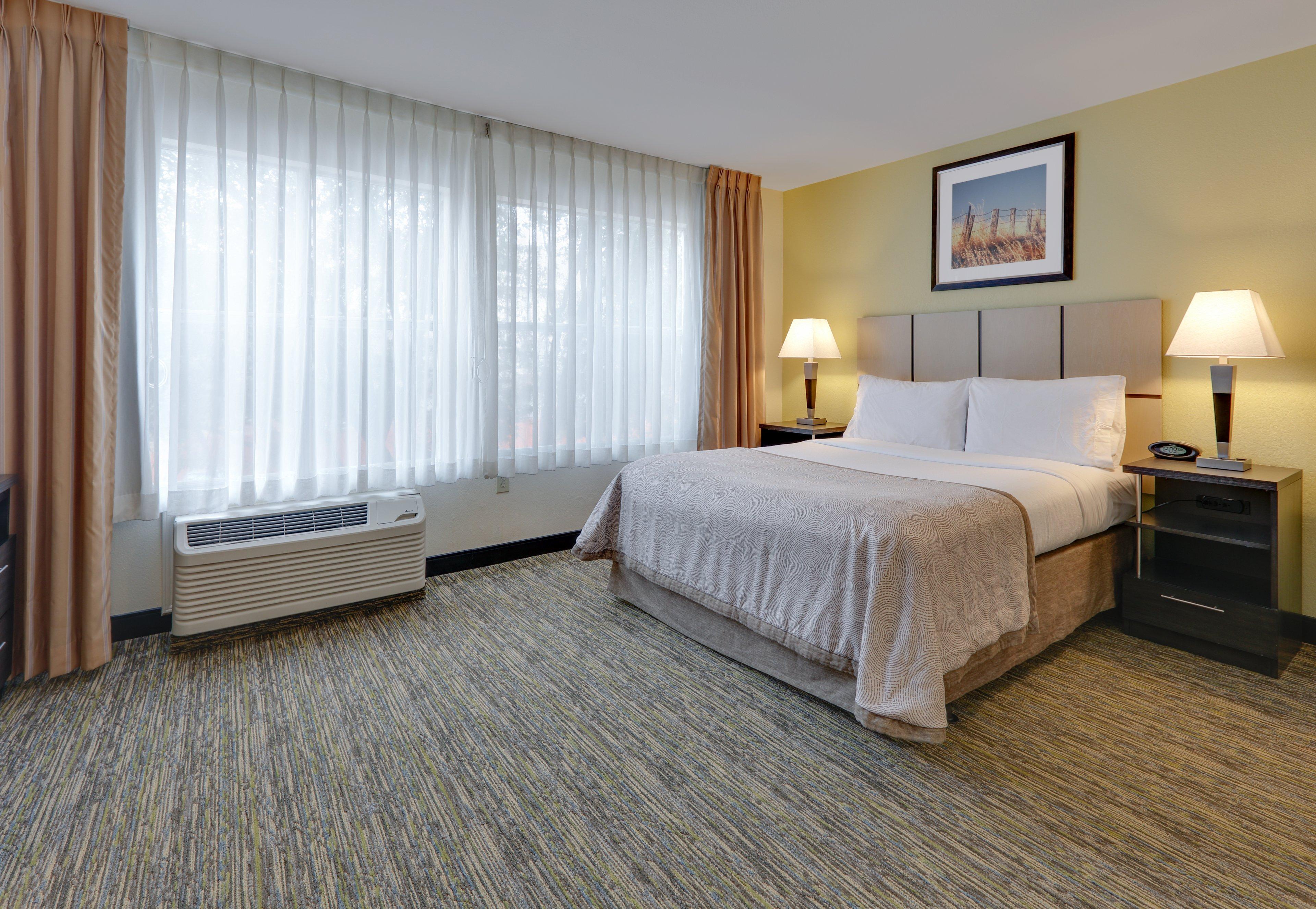 Candlewood Suites Dallas Market Center-Love Field By Ihg Bagian luar foto