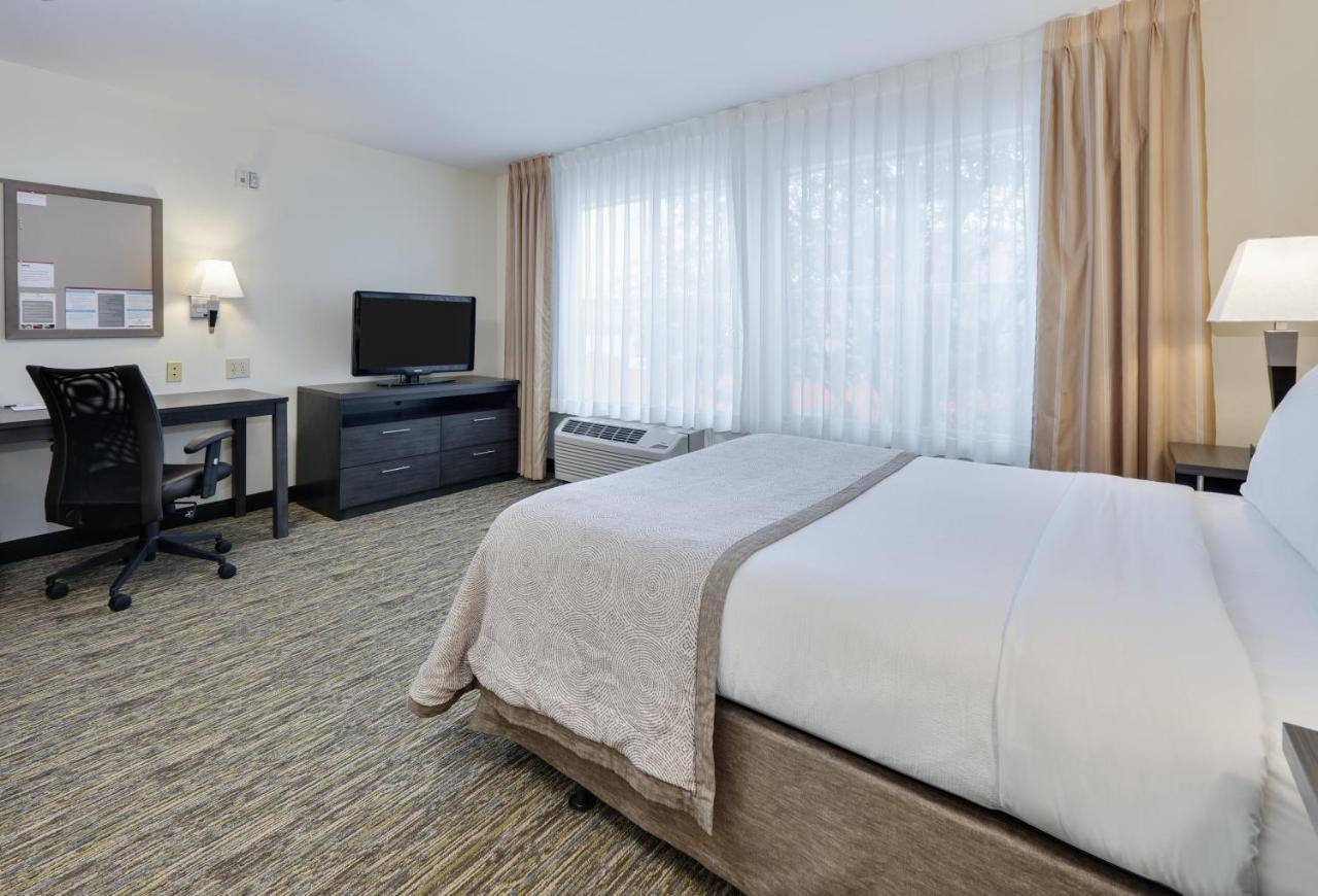 Candlewood Suites Dallas Market Center-Love Field By Ihg Bagian luar foto