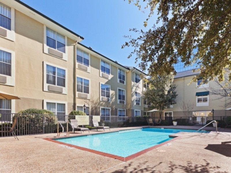 Candlewood Suites Dallas Market Center-Love Field By Ihg Bagian luar foto