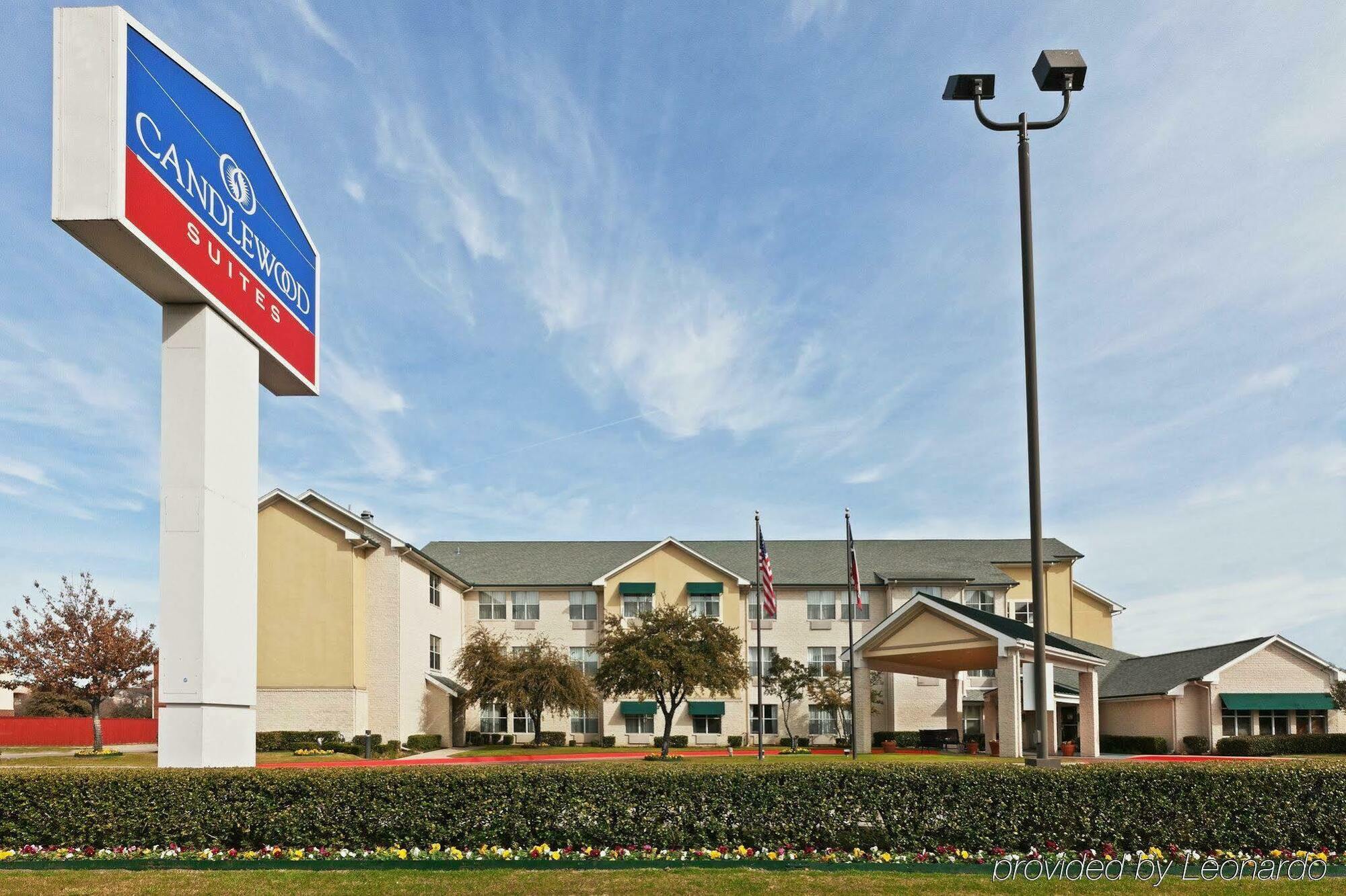 Candlewood Suites Dallas Market Center-Love Field By Ihg Bagian luar foto